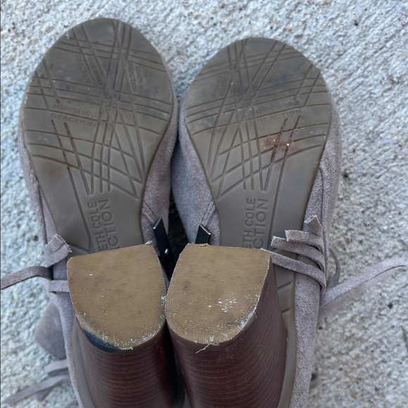 Kenneth Cole Reaction Fringe Suede Open-Toe Ankle Boots - Tan/Gray - Picture 6 of 6